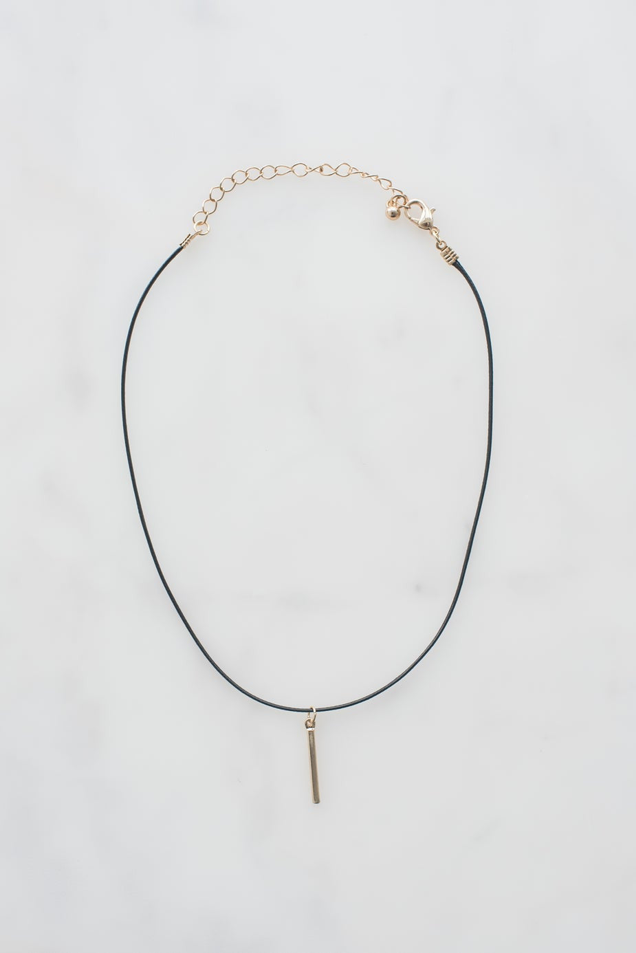 Choker with Gold Pendant - kich-9563